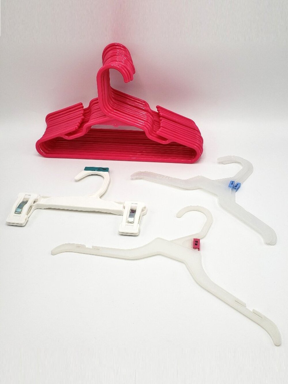 Lot of 17 Childrens Kids Clothes Hangers Plastic 16 Top Notched and 1 Pant Clips